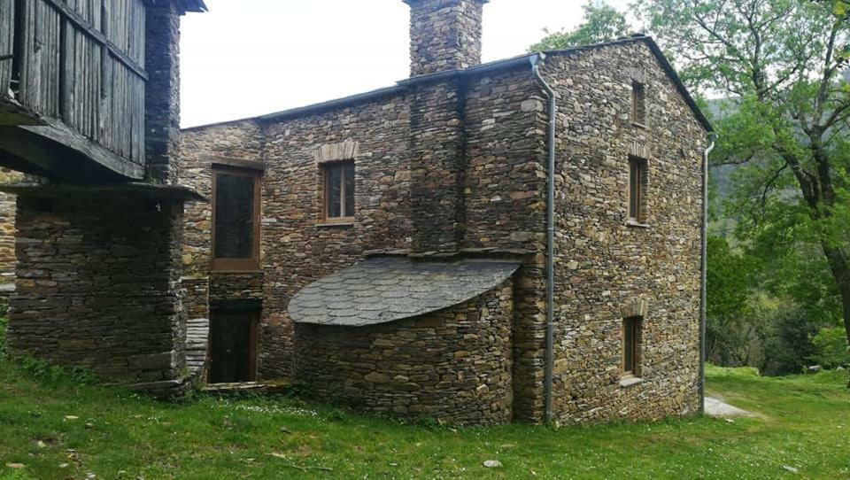 Albergue De La Naturaleza O Vilar - Mondonedo Exterior photo